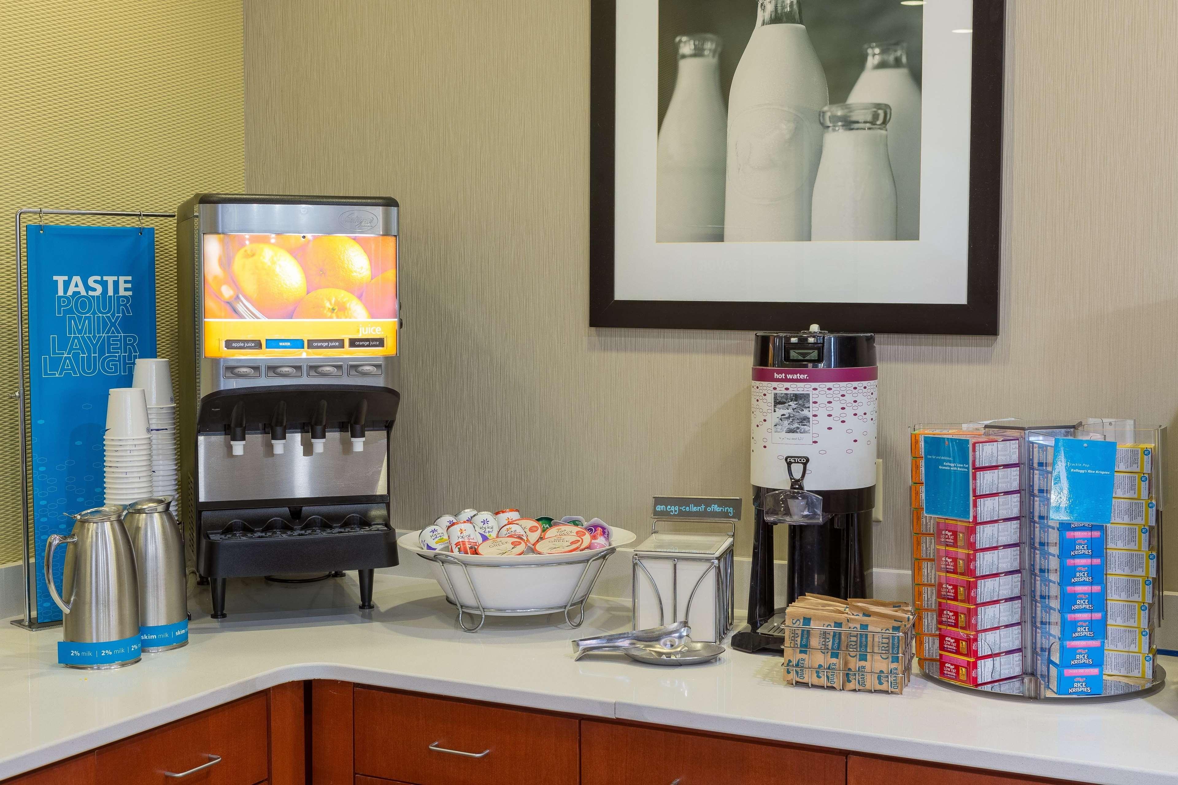 Hampton Inn & Suites Knoxville-Downtown Zewnętrze zdjęcie